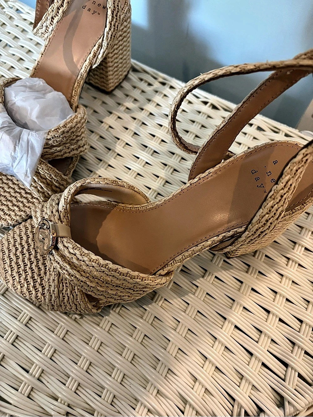 A New Day Kathleen Raffia Buckle Block Heels Woven Wedge Sandals in Beige Size